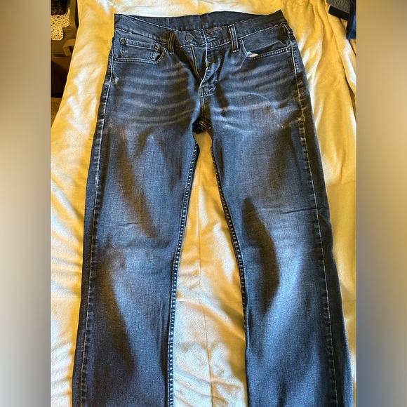 Levi Strauss. Size 32 W 36 L. Dark Grey. - Picture 2 of 5